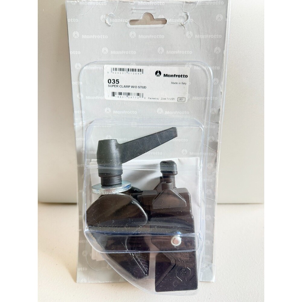 New In Box MANFROTTO 035 SUPER CLAMP WITH STUD  Made In Italy